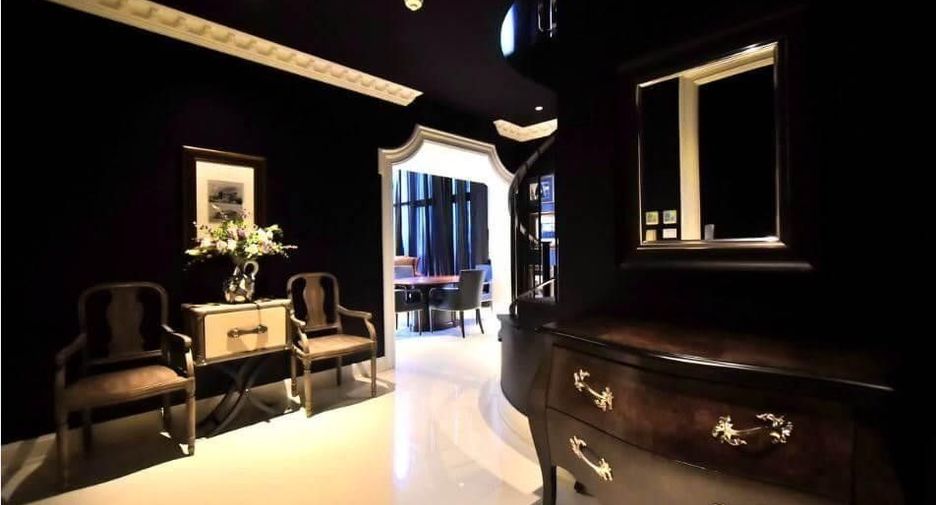 For sale and for rent 3 bedrooms condo in Khlong Toei, Bangkok