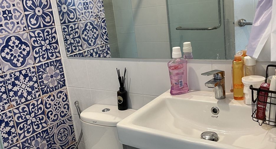 À vendre 1 chambre condo à Bang Kapi, Bangkok