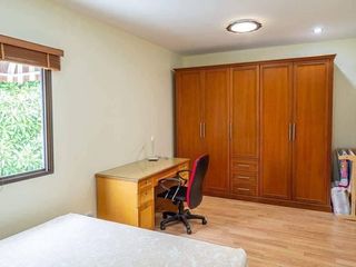For rent 3 bedrooms townhouse in Phra Khanong, Bangkok