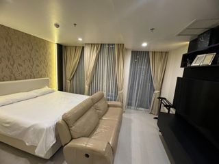 For rent 1 bed condo in Pathum Wan, Bangkok