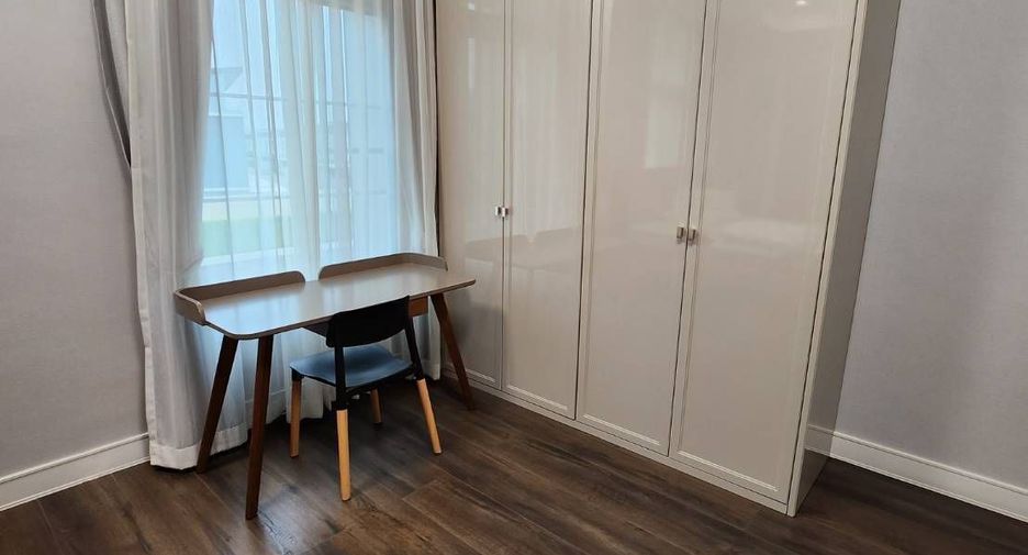 Haus zum Kauf und zur Miete mit 4 Zimmer in Bang Khen, Bangkok