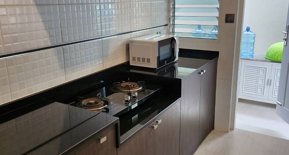 Haus zum Kauf und zur Miete mit 4 Zimmer in Bang Khen, Bangkok