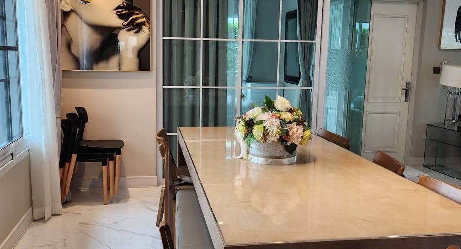 Haus zum Kauf und zur Miete mit 4 Zimmer in Bang Khen, Bangkok