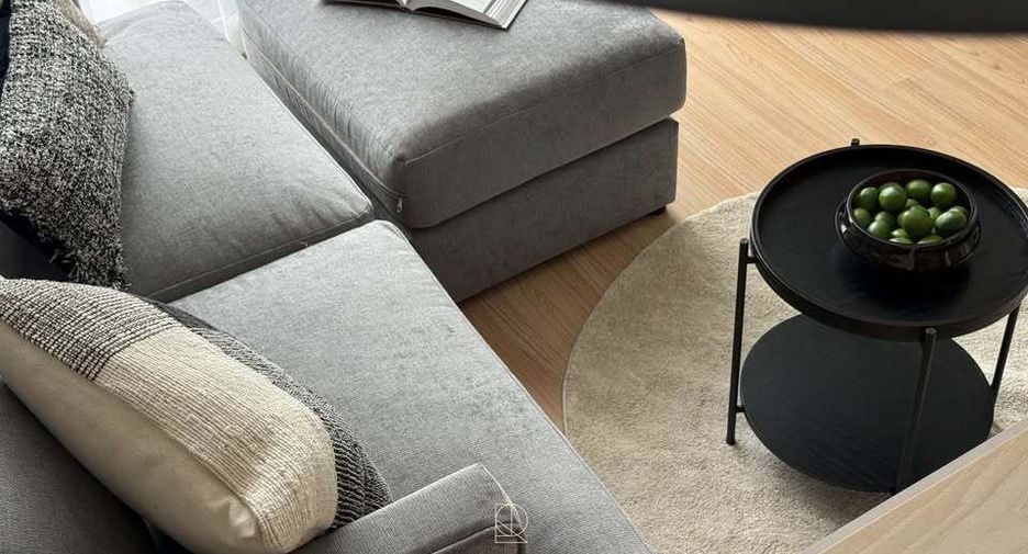 For rent 2 bedrooms condo in Bang Na, Bangkok