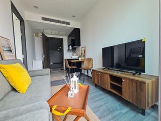 For rent 1 bed condo in Khlong San, Bangkok