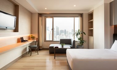 For rent studio apartment in Khlong Toei, Bangkok
