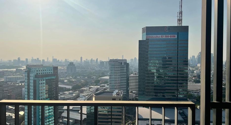 For rent 2 ベッドルーム condo in Khlong Toei, Bangkok