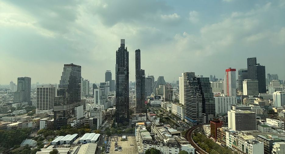 Condo en alquiler de 2 habitaciones en Sathon, Bangkok