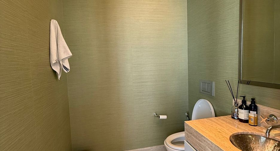 Condo en alquiler de 2 habitaciones en Sathon, Bangkok