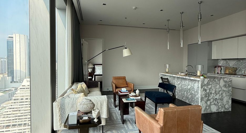 Condo en alquiler de 2 habitaciones en Sathon, Bangkok