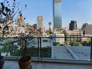 Condo en alquiler de 2 habitaciones en Pathum Wan, Bangkok