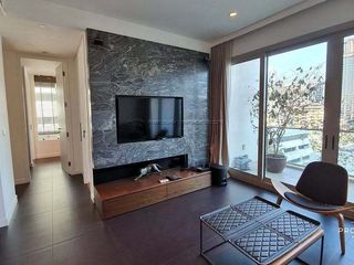 Condo en alquiler de 2 habitaciones en Pathum Wan, Bangkok