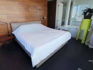 Condo en alquiler de 2 habitaciones en Pathum Wan, Bangkok