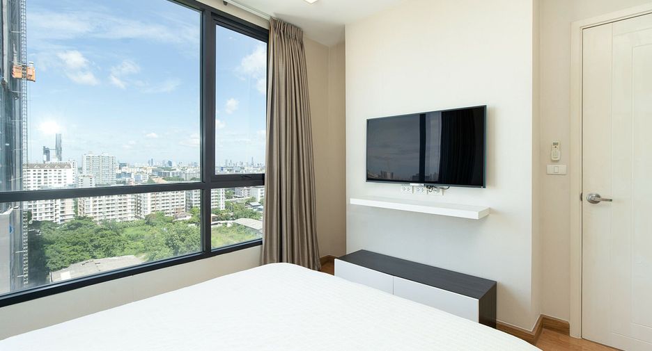 For sale and for rent 2 bedrooms condo in Phra Khanong, Bangkok