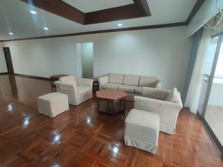 À louer 3 chambres appartement à Watthana, Bangkok