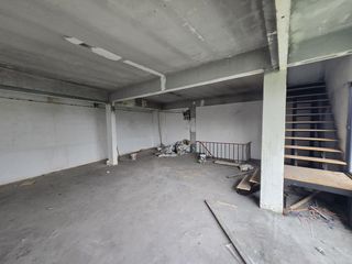 For sale 4 bedrooms retail Space in Watthana, Bangkok
