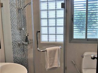 For rent 4 bedrooms condo in Sathon, Bangkok