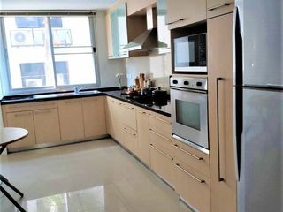 For rent 4 bedrooms condo in Sathon, Bangkok