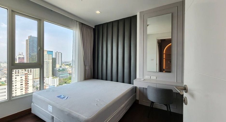 For rent 2 bedrooms condo in Watthana, Bangkok