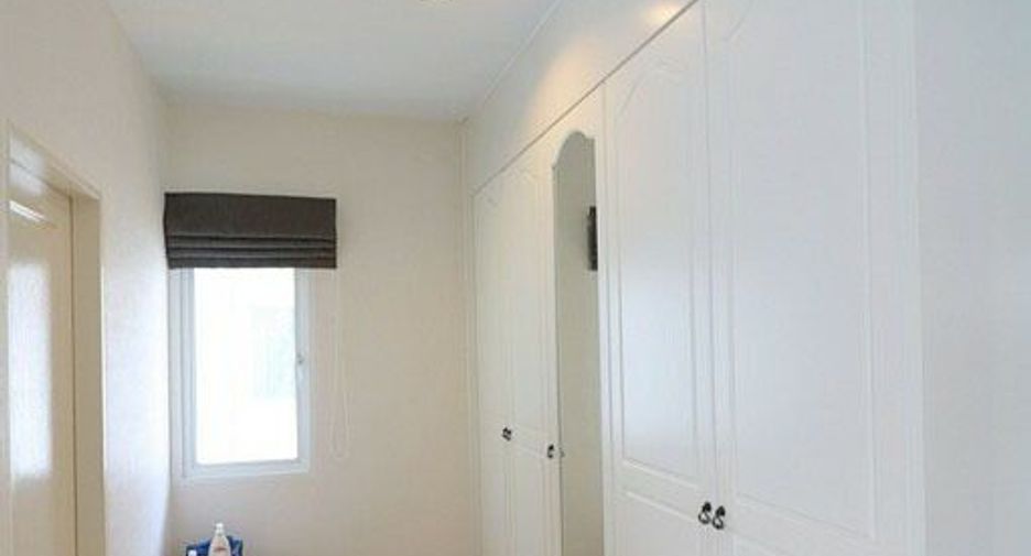 For sale 3 bedrooms house in Prawet, Bangkok