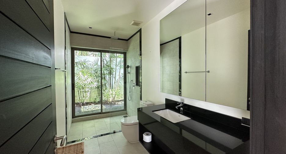 Villa en venta de 4 habitaciones en Thalang, Phuket