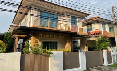 For sale and for rent 3 bedrooms house in Bang Phli, Samut Prakan