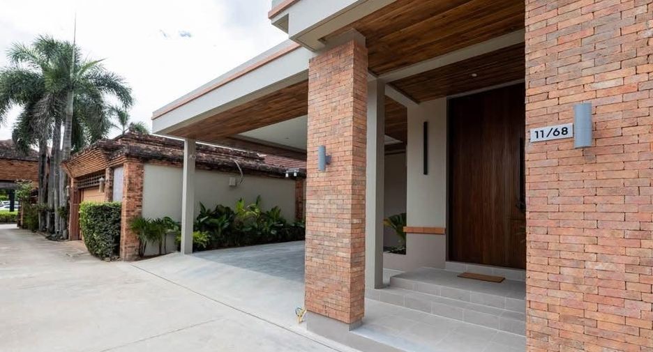 For rent 4 ベッドルーム villa in Mueang Phuket, Phuket