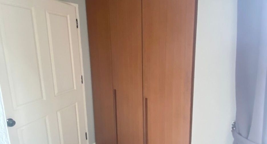 出租 2 卧室 独立屋 在 Khlong Toei, 曼谷