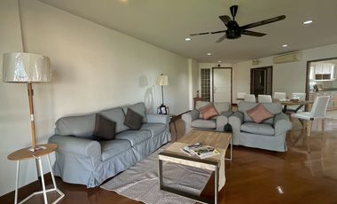 For rent 3 bedrooms apartment in Sathon, Bangkok