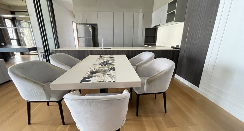 For rent 2 ベッドルーム condo in Watthana, Bangkok