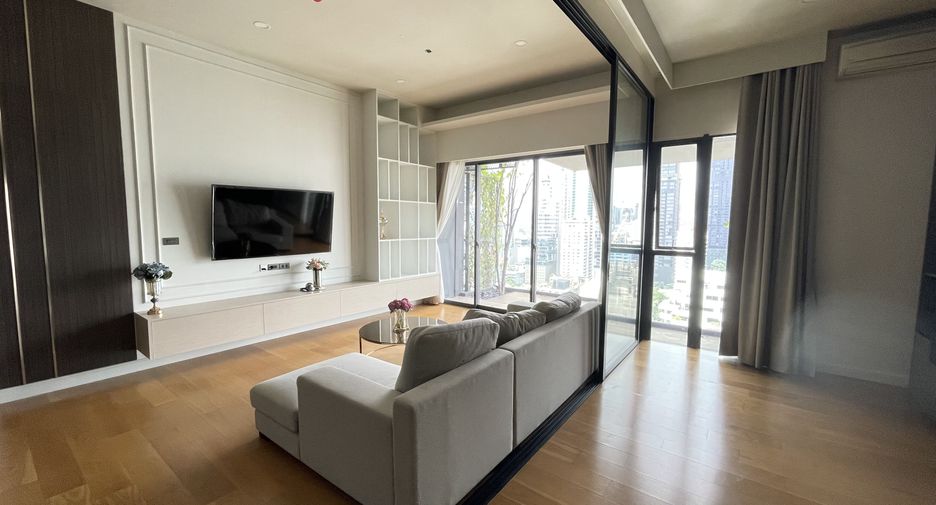 For rent 2 ベッドルーム condo in Watthana, Bangkok
