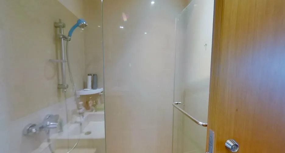 For sale 2 bedrooms condo in Yan Nawa, Bangkok