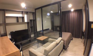 Condo en alquiler de 1 habitaciones en Khlong Toei, Bangkok