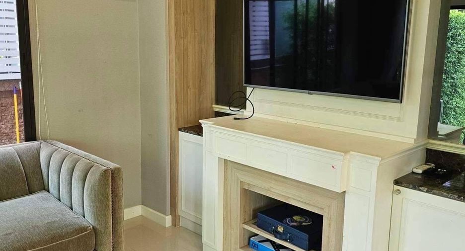 For rent 4 bedrooms house in Suan Luang, Bangkok