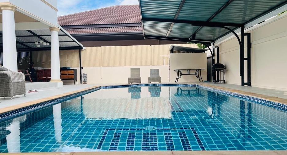 出租 4 卧室 别墅 在 Phuket Town, 普吉