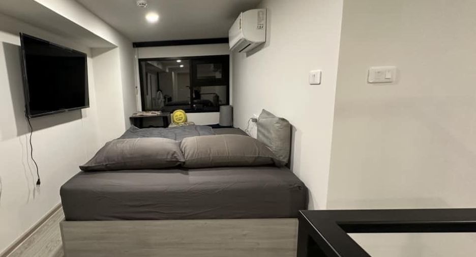 For rent 2 bedrooms condo in Bang Kapi, Bangkok