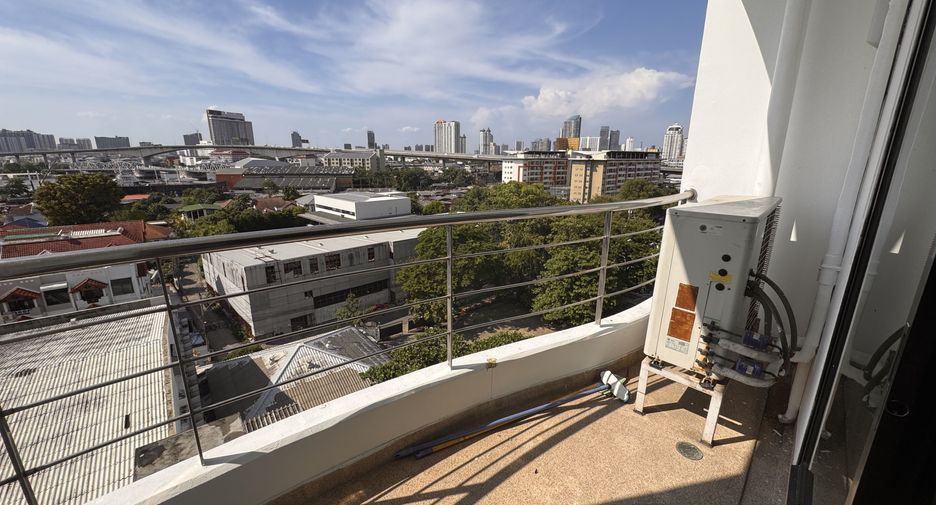 For rent 1 bed condo in Bang Kho Laem, Bangkok