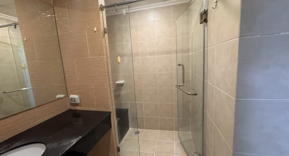 For rent 1 bed condo in Bang Kho Laem, Bangkok