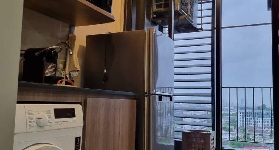 À louer 1 chambre condo à Bang Na, Bangkok
