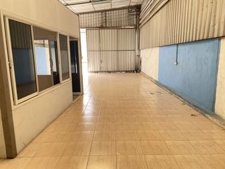 For rent studio house in Saphan Sung, Bangkok