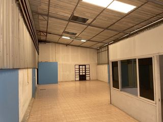 For rent studio house in Saphan Sung, Bangkok