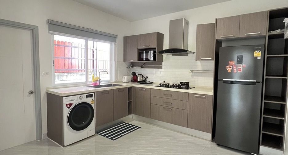 For rent 3 bedrooms house in Mueang Phuket, Phuket