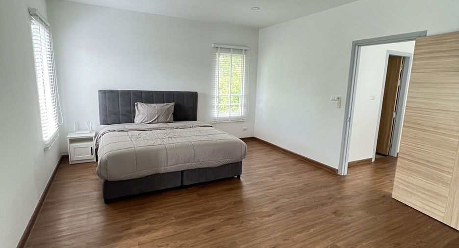 For rent 3 bedrooms house in Mueang Phuket, Phuket