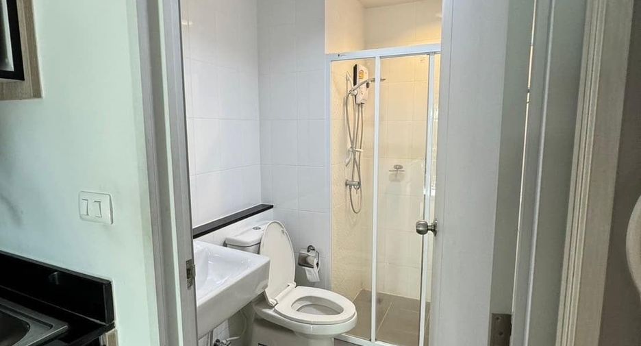For rent 1 bed condo in Mueang Samut Prakan, Samut Prakan