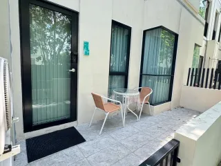 For rent 1 bed condo in Mueang Samut Prakan, Samut Prakan