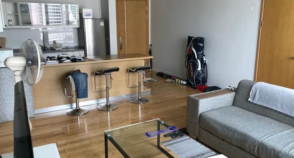 For sale 1 bed condo in Khlong Toei, Bangkok