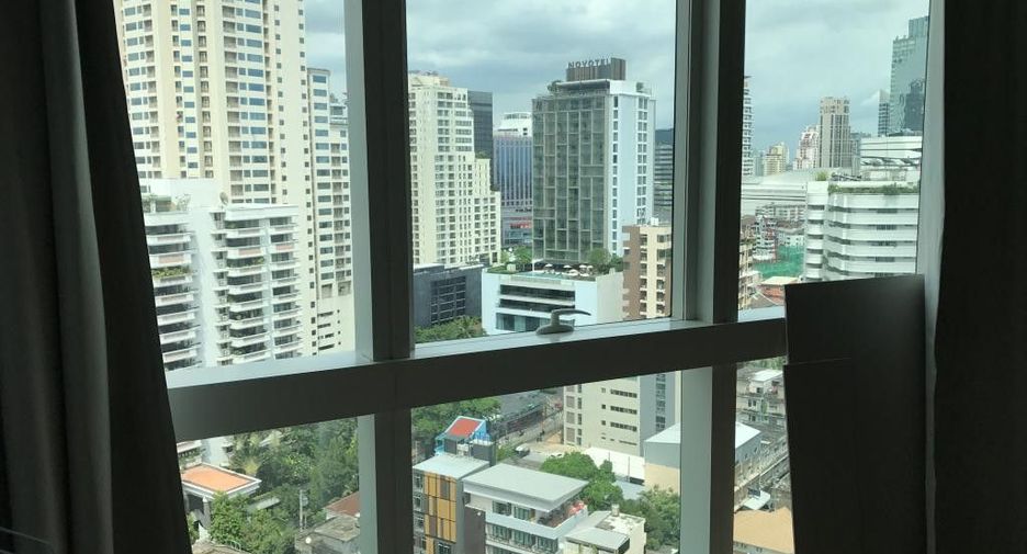 For sale 1 bed condo in Khlong Toei, Bangkok