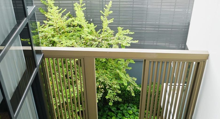 For sale and for rent 4 bedrooms house in Bang Kapi, Bangkok