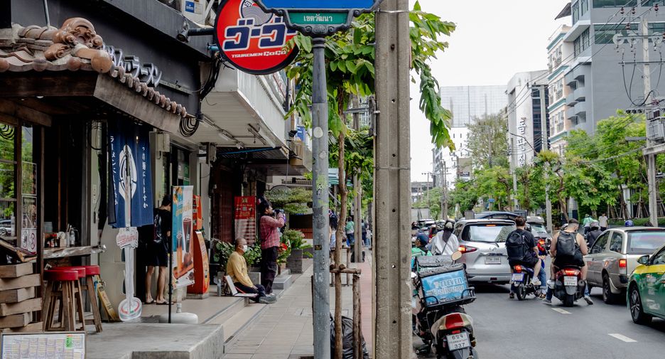 ให้เช่า พื้นที่ค้าปลีก ใน วัฒนา, กรุงเทพฯ