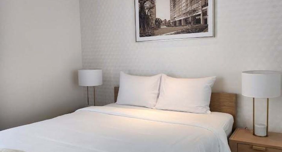 For rent studio condo in Khlong Toei, Bangkok